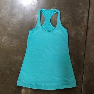 Lululemon tank